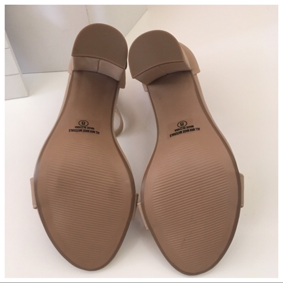 Charlotte Russe Nude Dress Sandals - Picture 7 of 7